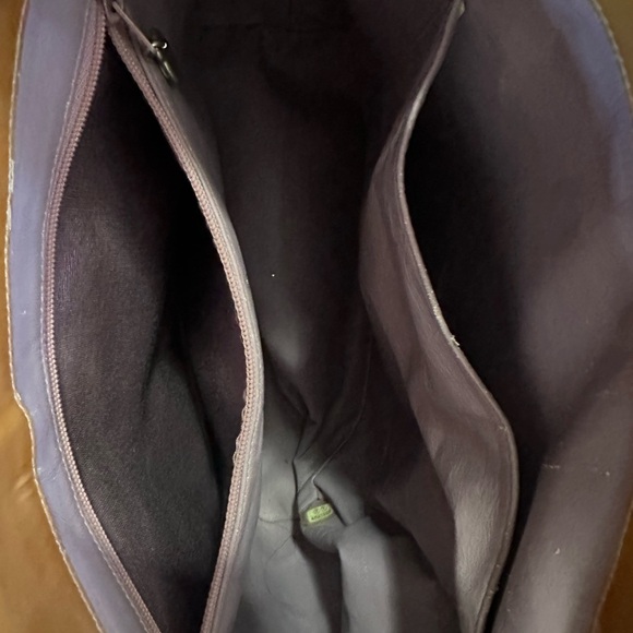 🟠Authentic Patent Mediallion Chanel bag 🟠 - Picture 7 of 7